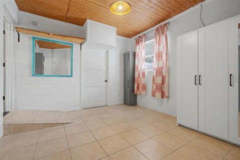 Купить виллу или дом в Клируотер, Флорида 6 комнат, 112.32м2, № 2354939 - фото 15