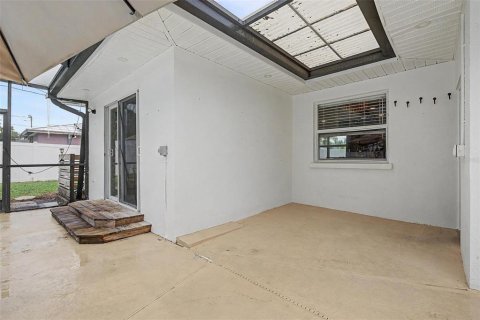 Купить виллу или дом в Клируотер, Флорида 6 комнат, 112.32м2, № 2354939 - фото 22