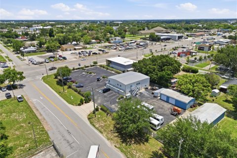 Immobilier commercial à vendre à Auburndale, Floride: 633.78 m2 № 2134064 - photo 7