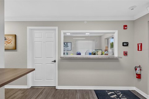 Immobilier commercial à vendre à Auburndale, Floride: 633.78 m2 № 2134064 - photo 11