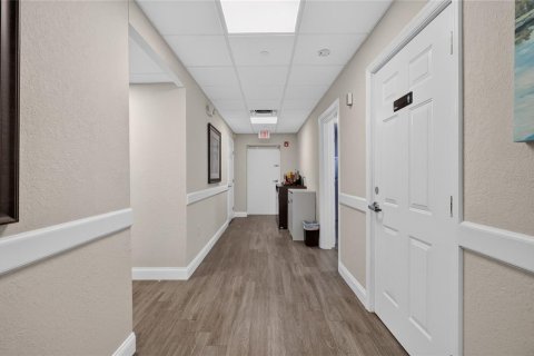 Immobilier commercial à vendre à Auburndale, Floride: 633.78 m2 № 2134064 - photo 20