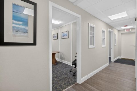 Immobilier commercial à vendre à Auburndale, Floride: 633.78 m2 № 2134064 - photo 29