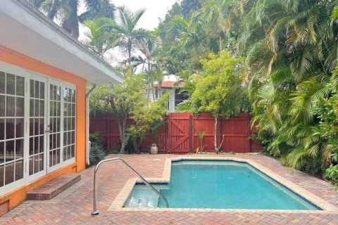 House in Fort Lauderdale, Florida 3 bedrooms, 180.14 sq.m. № 2083581 - photo 20