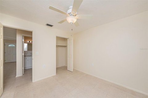 Duplex in Largo, Florida 4 bedrooms, 151.62 sq.m. № 1774027 - photo 13