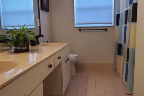 Casa en venta en Pembroke Pines, Florida, 3 dormitorios, 157.56 m2 № 2281290 - foto 27