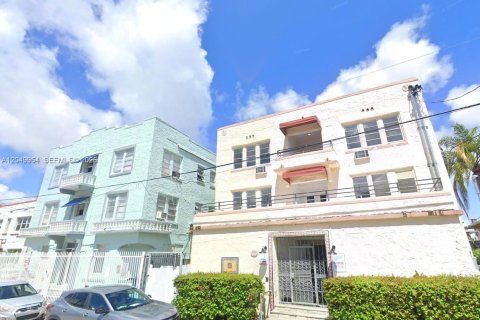 Appartement à Miami, Floride 2 chambres, 1040.69 m2 № 2252099
