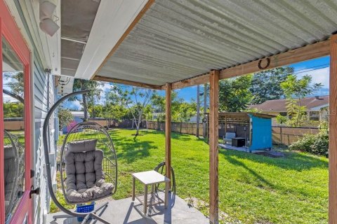 Villa ou maison à vendre à Lakeland, Floride: 2 chambres, 126.16 m2 № 2426033 - photo 18
