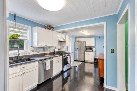 Villa ou maison à vendre à Lakeland, Floride: 2 chambres, 126.16 m2 № 2426033 - photo 14