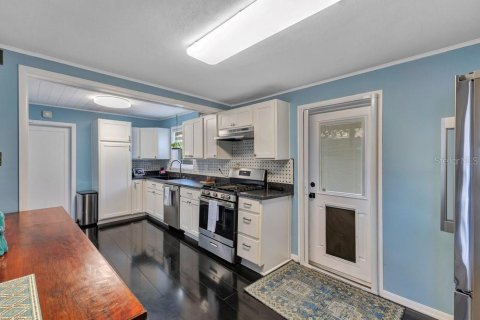 Villa ou maison à vendre à Lakeland, Floride: 2 chambres, 126.16 m2 № 2426033 - photo 15