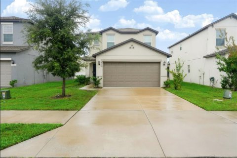 Villa ou maison à Zephyrhills, Floride 4 chambres, 192.59 m2 № 2408954