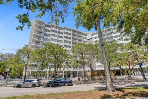 Снять в аренду кондоминиум в Норт-Майами-Бич, Флорида 2 спальни, 103.31м2, № 2013913 - фото 22