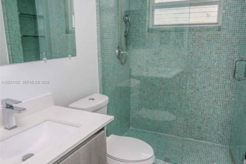 Condo in Miami Beach, Florida, 1 bedroom № 2240874 - photo 14