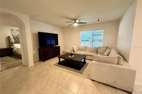 House in Mount Dora, Florida 4 bedrooms, 171.5 sq.m. № 1851206 - photo 10