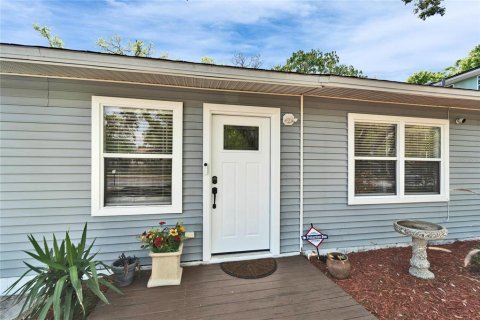 Casa en venta en Tampa, Florida, 3 dormitorios, 160.16 m2 № 1732316 - foto 4