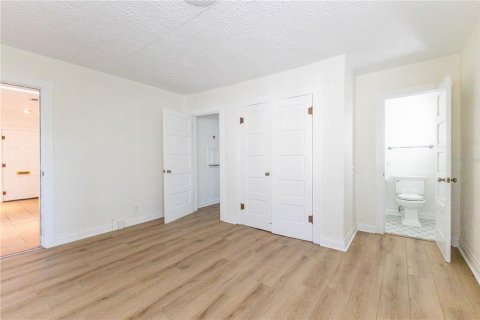 Купить виллу или дом в Брейдентон, Флорида 7 комнат, 123.19м2, № 1720232 - фото 16