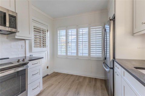 Купить виллу или дом в Брейдентон, Флорида 7 комнат, 123.19м2, № 1720232 - фото 3