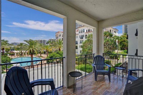 Condominio en venta en Aventura, Florida, 3 dormitorios, 180.69 m2 № 2089238 - foto 19
