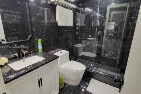 Снять в аренду квартиру в Форт-Лодердейл, Флорида 2 спальни, № 2049344 - фото 6