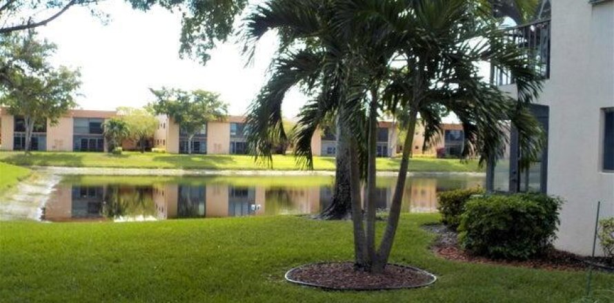 Condo à Delray Beach, Floride, 2 chambres № 2246565