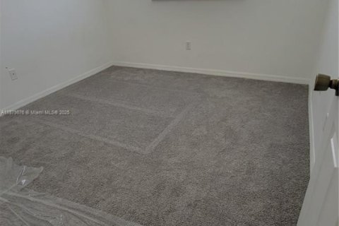 Condo in Dania Beach, Florida, 2 bedrooms  № 1921671 - photo 13