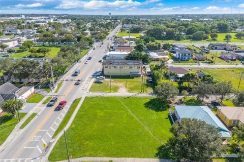 Land in Homestead, Florida № 2430234 - photo 4