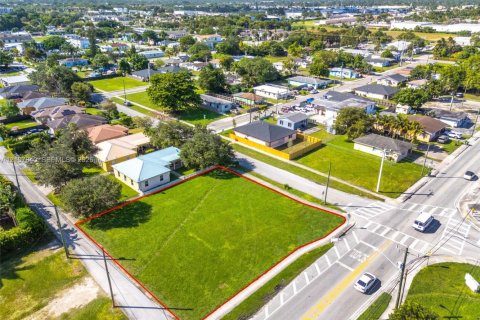 Land in Homestead, Florida № 2430234 - photo 11