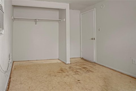 Commercial property in Lutz, Florida 75.44 sq.m. № 2306286 - photo 20