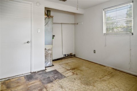 Commercial property in Lutz, Florida 75.44 sq.m. № 2306286 - photo 22