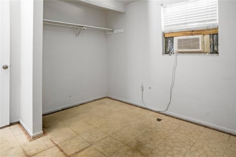 Commercial property in Lutz, Florida 75.44 sq.m. № 2306286 - photo 18
