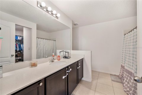 Casa en venta en Lakeland, Florida, 3 dormitorios, 140.75 m2 № 2102150 - foto 19