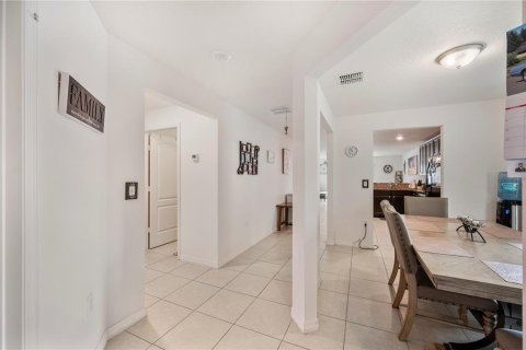 Casa en venta en Lakeland, Florida, 3 dormitorios, 140.75 m2 № 2102150 - foto 6
