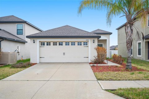 Casa en Lakeland, Florida 3 dormitorios, 140.75 m2 № 2102150