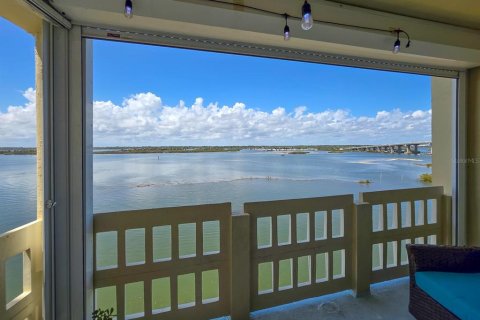 Condo in Port Orange, Florida, 3 bedrooms  № 2195730 - photo 20