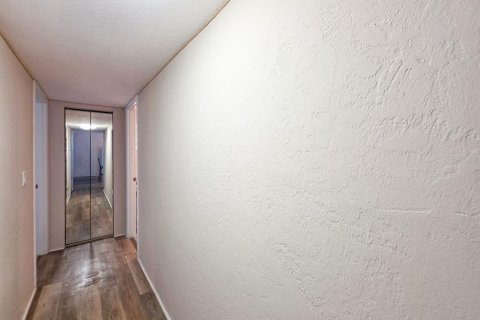 Condo in Port Orange, Florida, 3 bedrooms  № 2195730 - photo 25