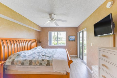 Copropriété à vendre à Vero Beach, Floride: 2 chambres, 105.91 m2 № 2240456 - photo 18