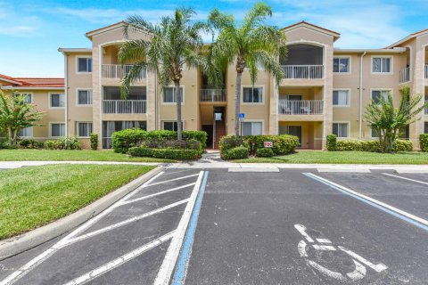 Copropriété à vendre à Vero Beach, Floride: 2 chambres, 105.91 m2 № 2240456 - photo 2
