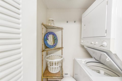 Copropriété à vendre à Vero Beach, Floride: 2 chambres, 105.91 m2 № 2240456 - photo 15