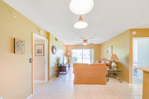 Copropriété à vendre à Vero Beach, Floride: 2 chambres, 105.91 m2 № 2240456 - photo 4