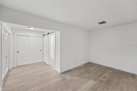Casa en venta en Largo, Florida, 3 dormitorios, 99.13 m2 № 2199691 - foto 17