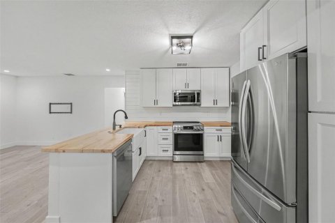 Casa en venta en Largo, Florida, 3 dormitorios, 99.13 m2 № 2199691 - foto 10