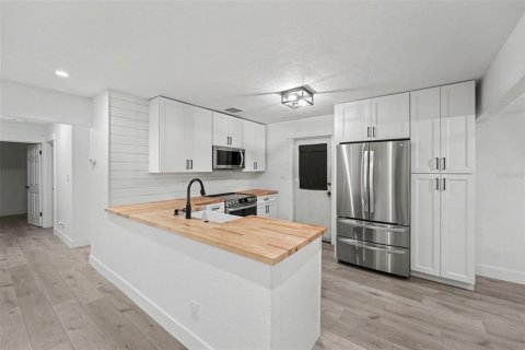 Casa en venta en Largo, Florida, 3 dormitorios, 99.13 m2 № 2199691 - foto 11