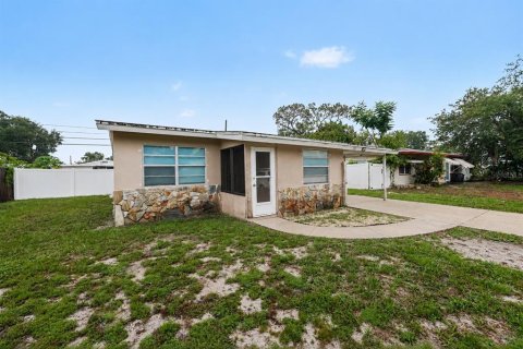 Casa en venta en Largo, Florida, 3 dormitorios, 99.13 m2 № 2199691 - foto 3