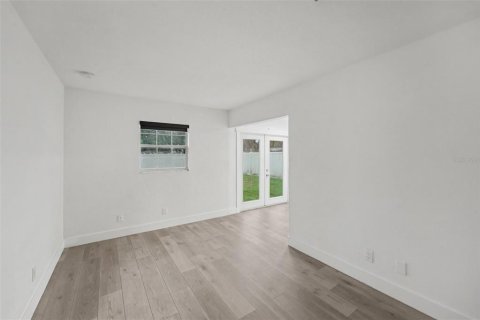 Casa en venta en Largo, Florida, 3 dormitorios, 99.13 m2 № 2199691 - foto 16