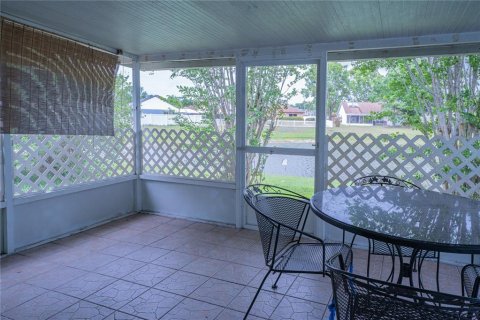 House in Orlando, Florida 3 bedrooms, 123.93 sq.m. № 2211733 - photo 3