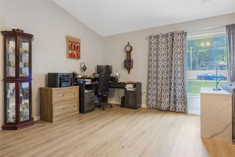 Casa en venta en Leesburg, Florida, 3 dormitorios, 187.29 m2 № 1904026 - foto 17