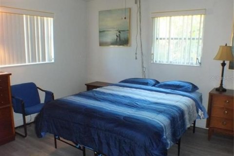 House in Sarasota, Florida 2 bedrooms, 116.03 sq.m. № 1744337 - photo 19