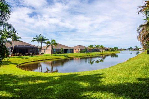 Casa en venta en Sebastian, Florida, 3 dormitorios, 222.97 m2 № 1040560 - foto 1
