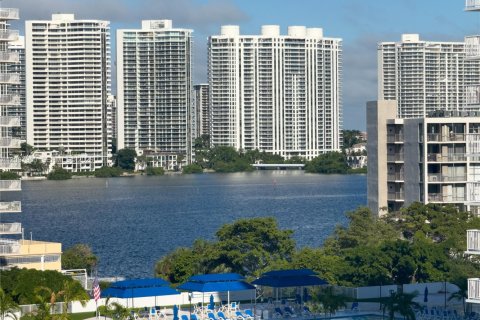 Condo à Sunny Isles Beach, Floride, 1 chambre  № 2392763