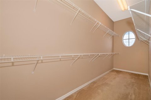 Villa ou maison à louer à Orlando, Floride: 4 chambres, 273.6 m2 № 1913090 - photo 24