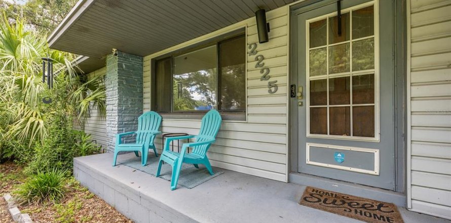 Villa ou maison à Gainesville, Floride 4 chambres, 188.59 m2 № 1822886